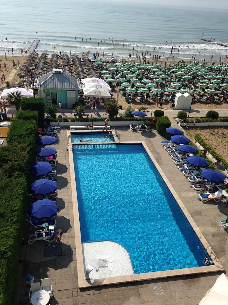 Hotel Heron Lido di Jesolo Zewnętrze zdjęcie