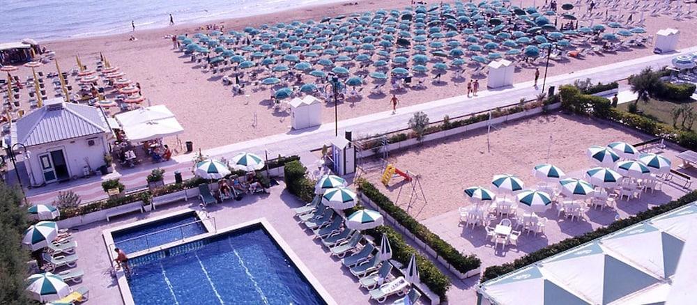 Hotel Heron Lido di Jesolo Zewnętrze zdjęcie